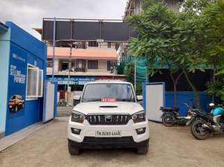 Mahindra Scorpio S10